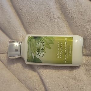 NWT White Citrus body lotion.